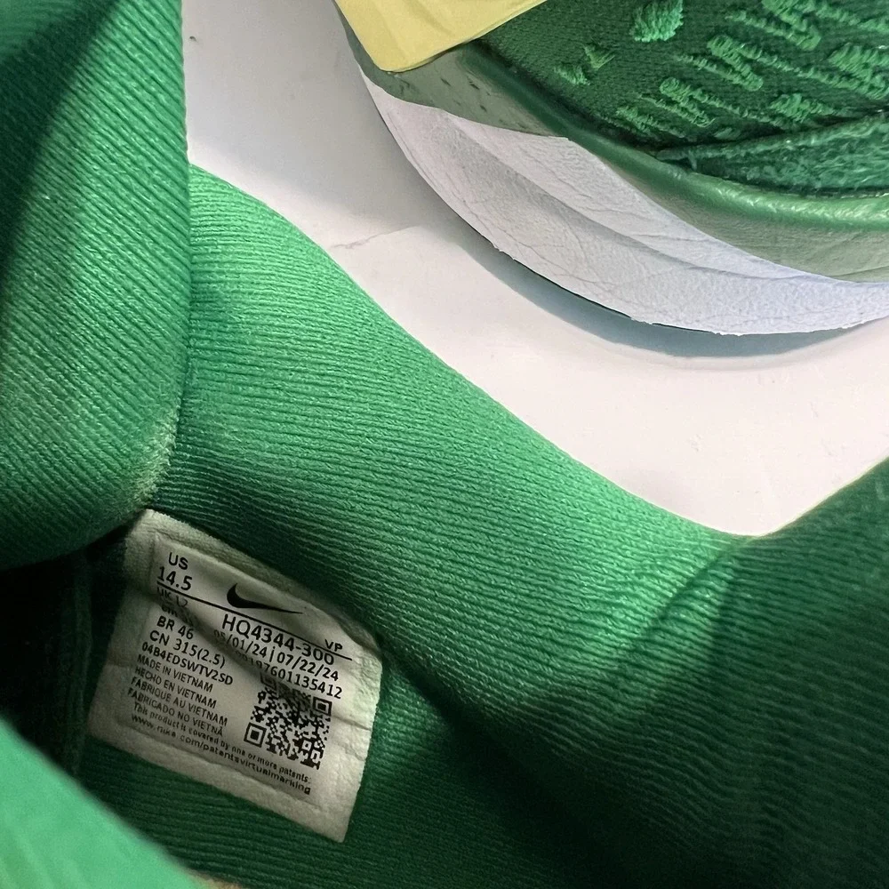 Nike Sabrina 2 Oregon Ducks HQ4344-300 M 13 W 14.5 Green Yellow Basketball Shoes